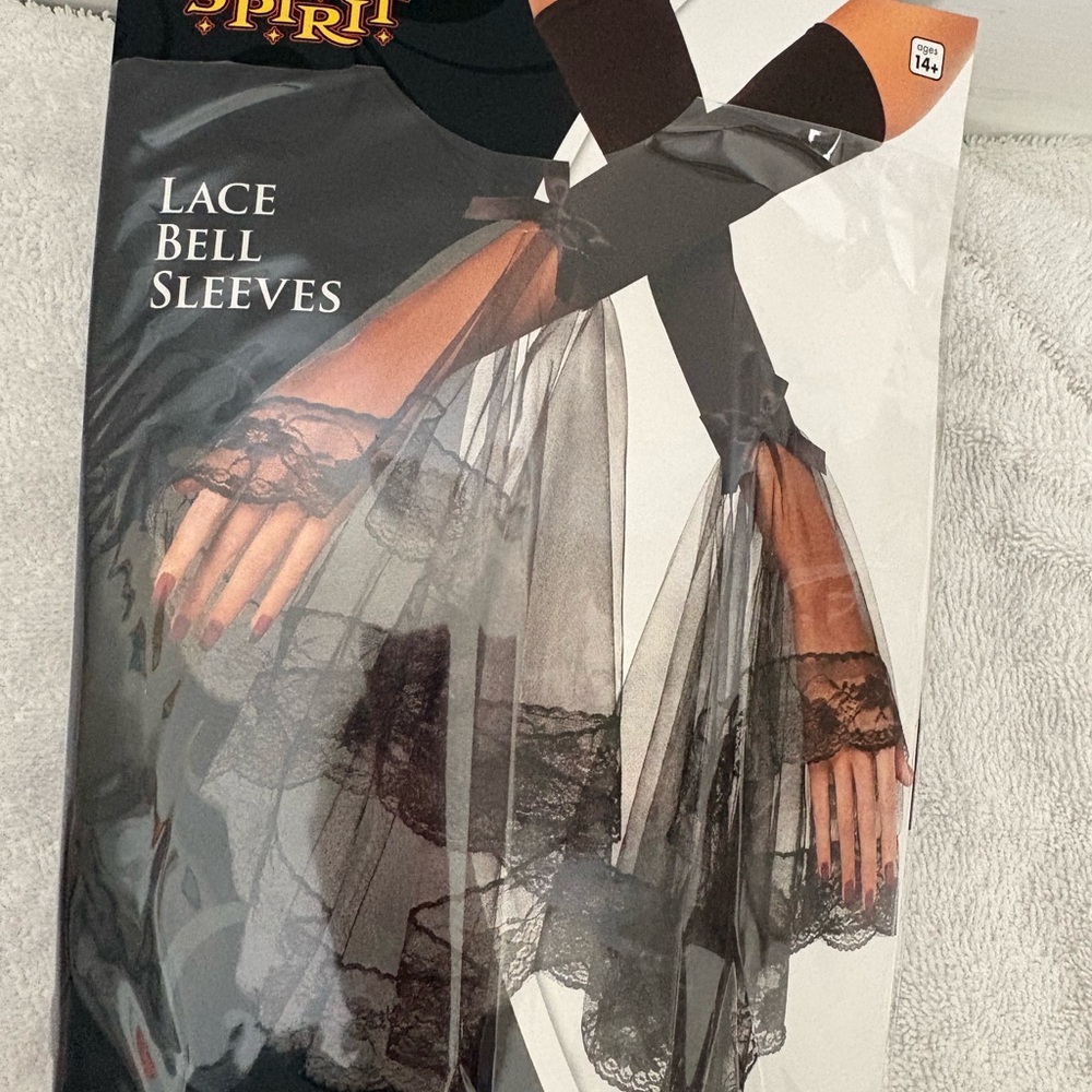 Elegant Black Lace Bell Sleeves